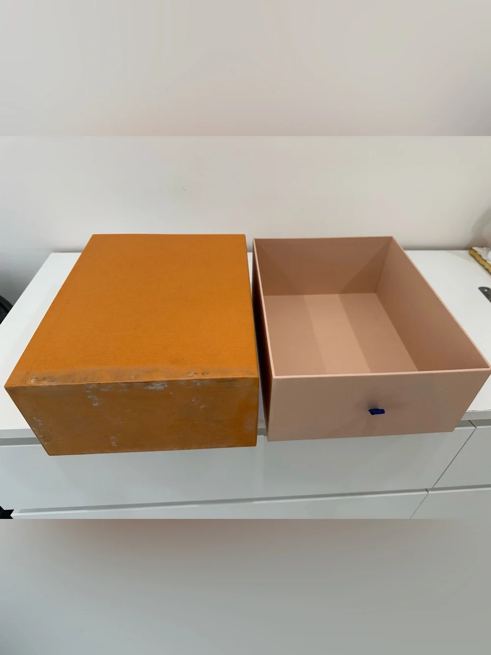 LV Shoe Box Damaged, 13.5x10.5x5.5”|See Description for Important Notice
